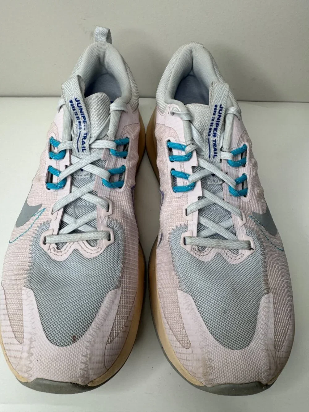 Nike Juniper Trail Lace Up Sneakers Womens 10 DM0821-600 Pink Blue. A couple of